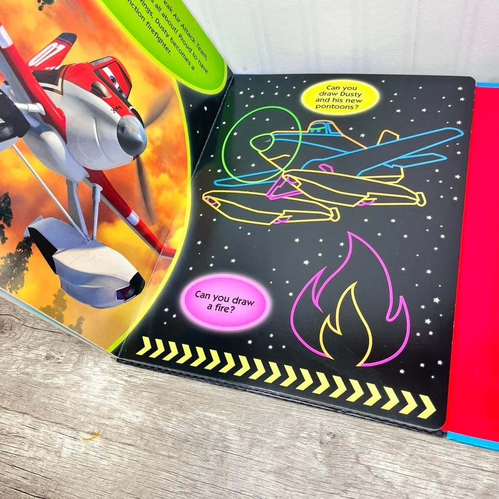 Read & Glow (Disney/Pixar Cars‎ - Disney Planes Activity Book) Used, Works Great